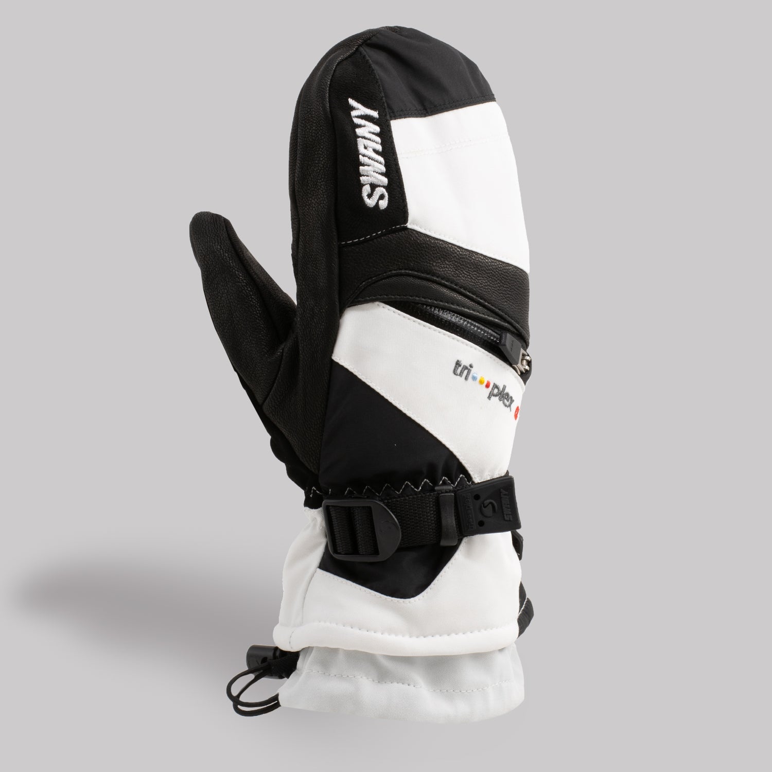WHITE/BLACK