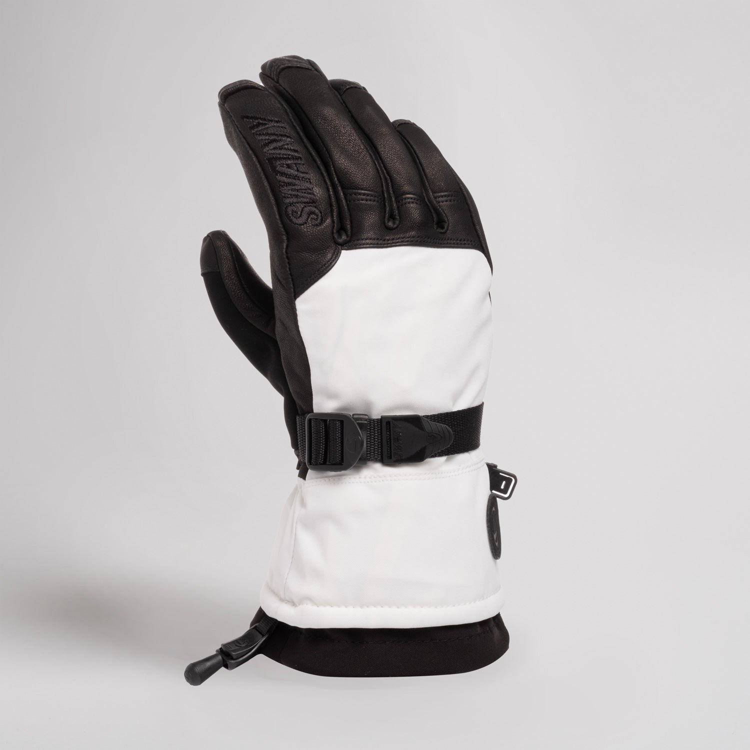 WHITE/BLACK