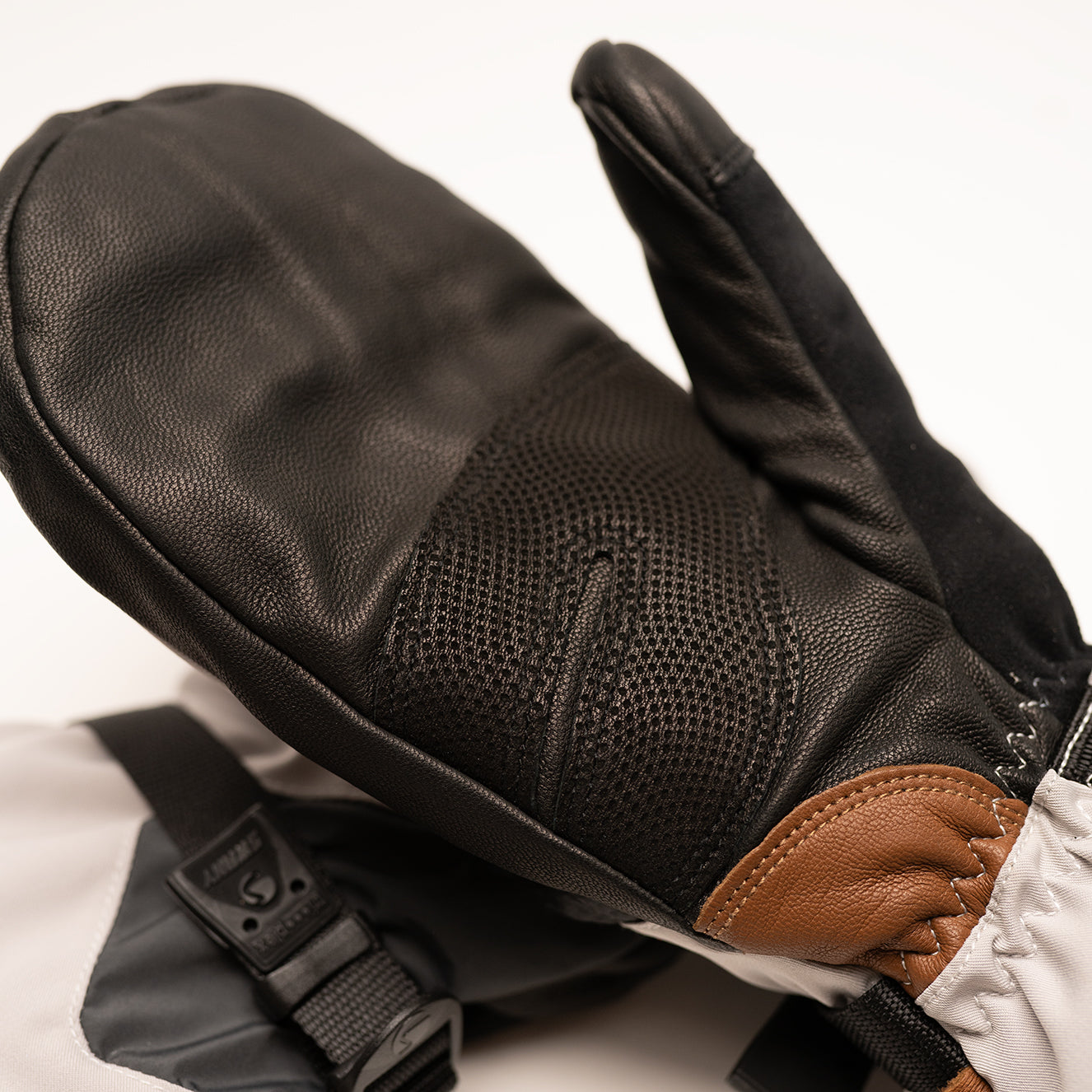 X-CHANGE MITT MENS – Swany America Corp.